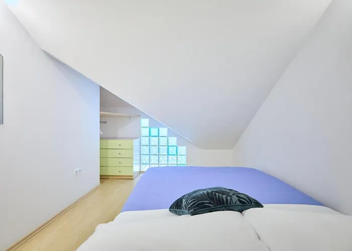 Апартаменты Joyful Place