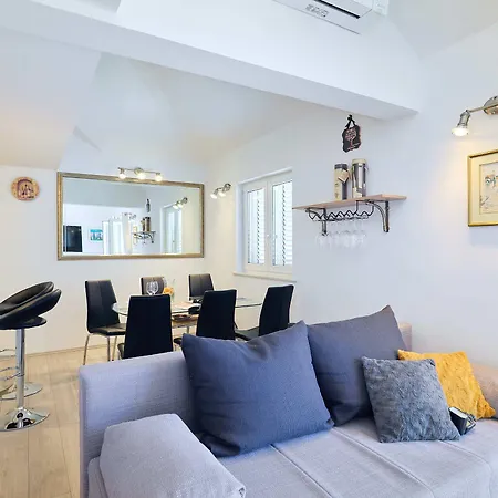 Joyful Place * 두브로브니크